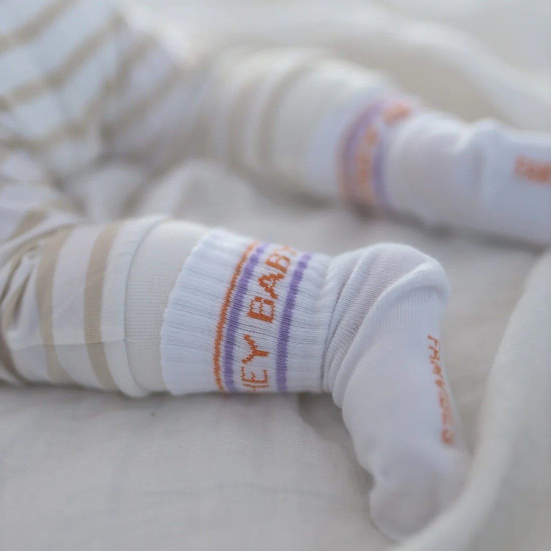 Famvibes Babysocken Hey Baby Lavendel