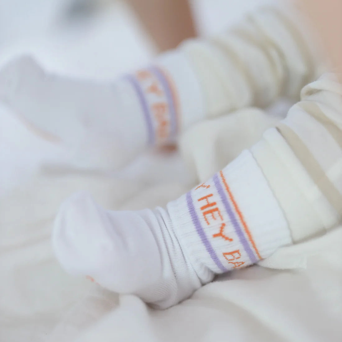 Famvibes Babysocken Hey Baby Lavendel