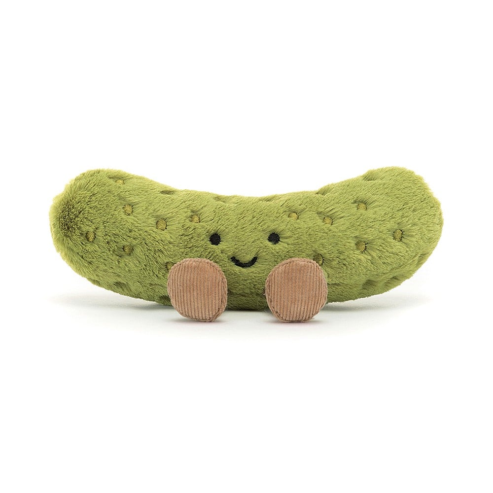 Jellycat Amuseables Pickles - die kuschelige saure Gurke mit Lachgesicht und Füsschen