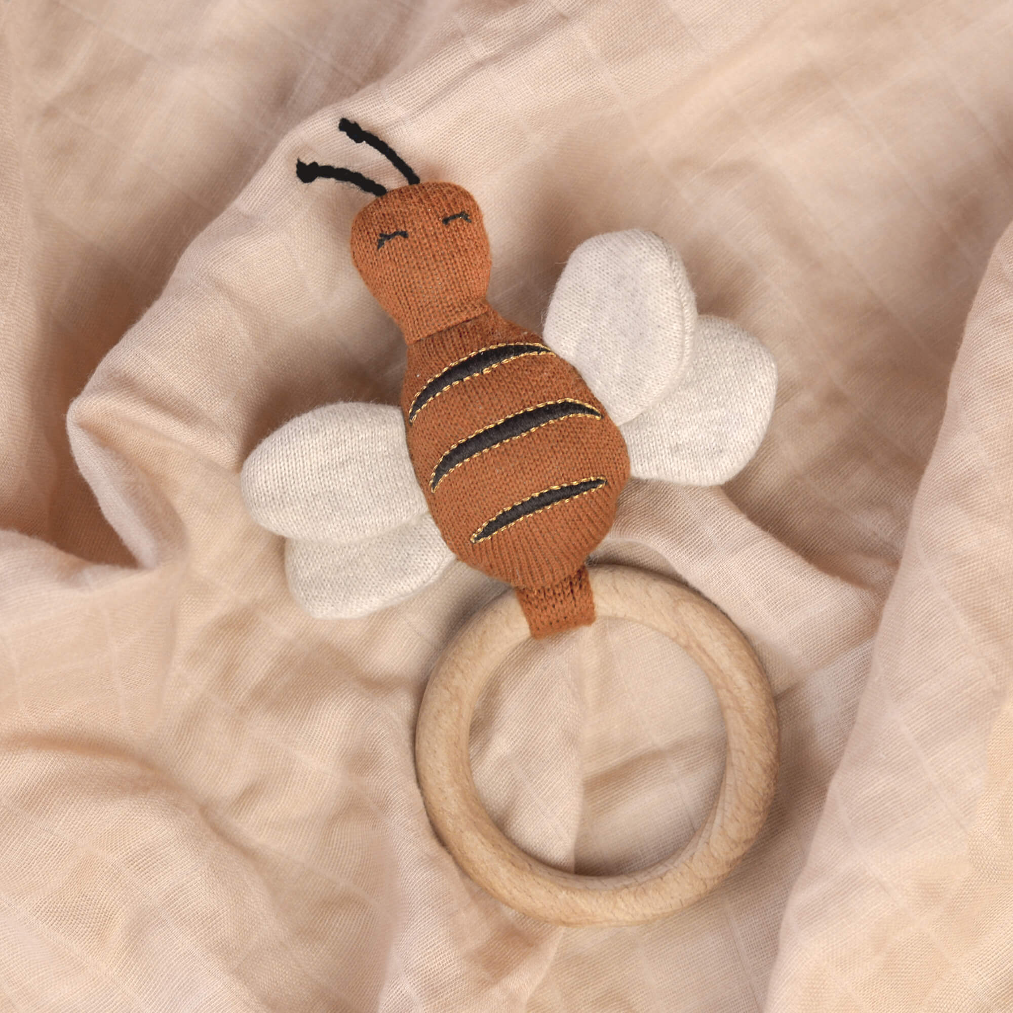 Rassel Betty the Bee von Baby Bello.