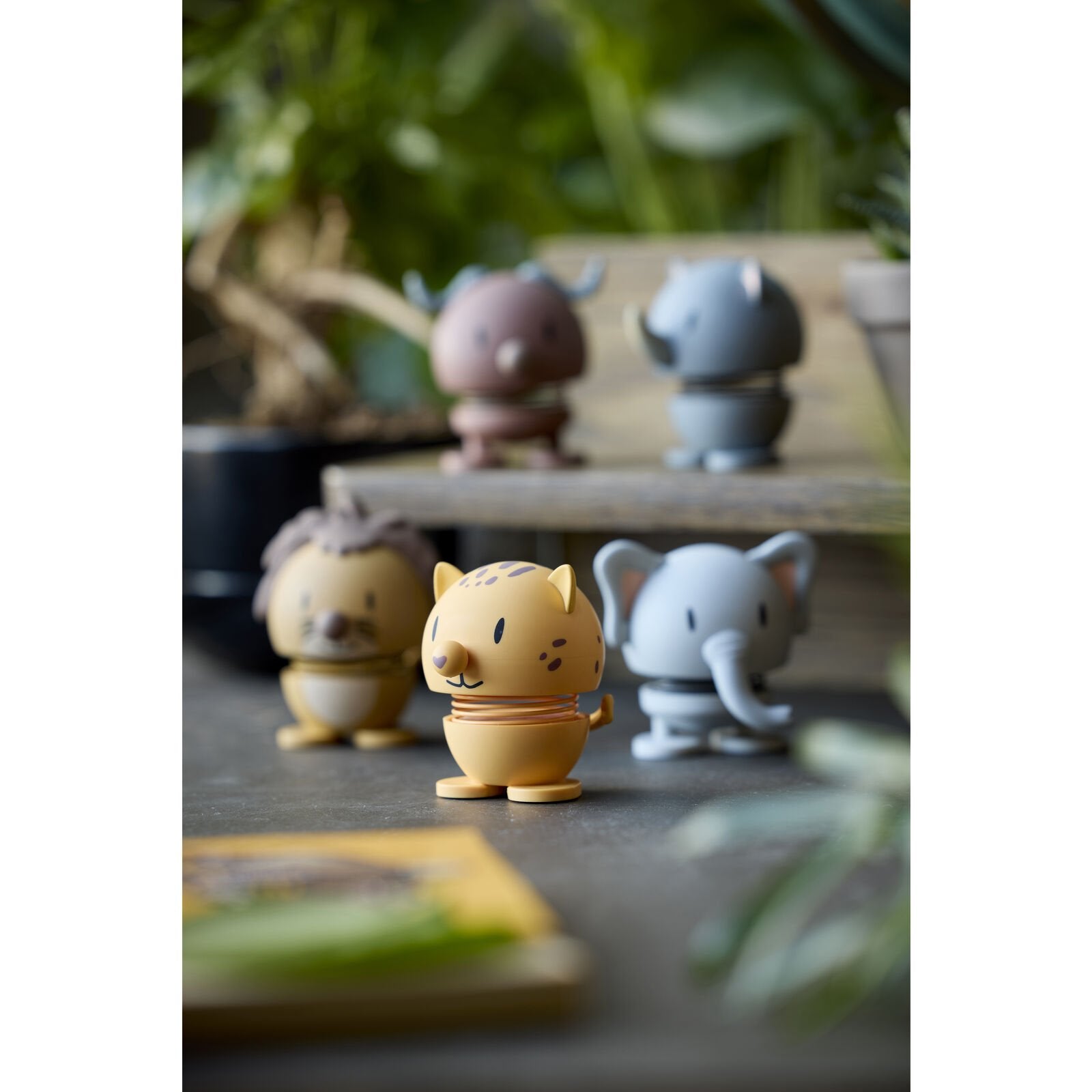 Hoptimist Soft Leopard (S) – fröhliche Wackelfigur, Kinderzimmer-Deko, Geschenkidee für Kinder