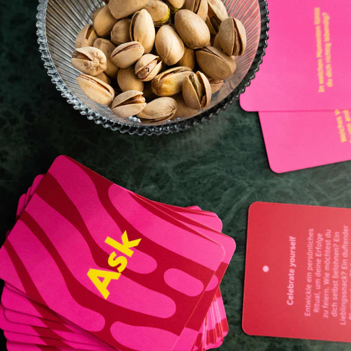 Kartenset „Ask & Task, Self Love von finimi