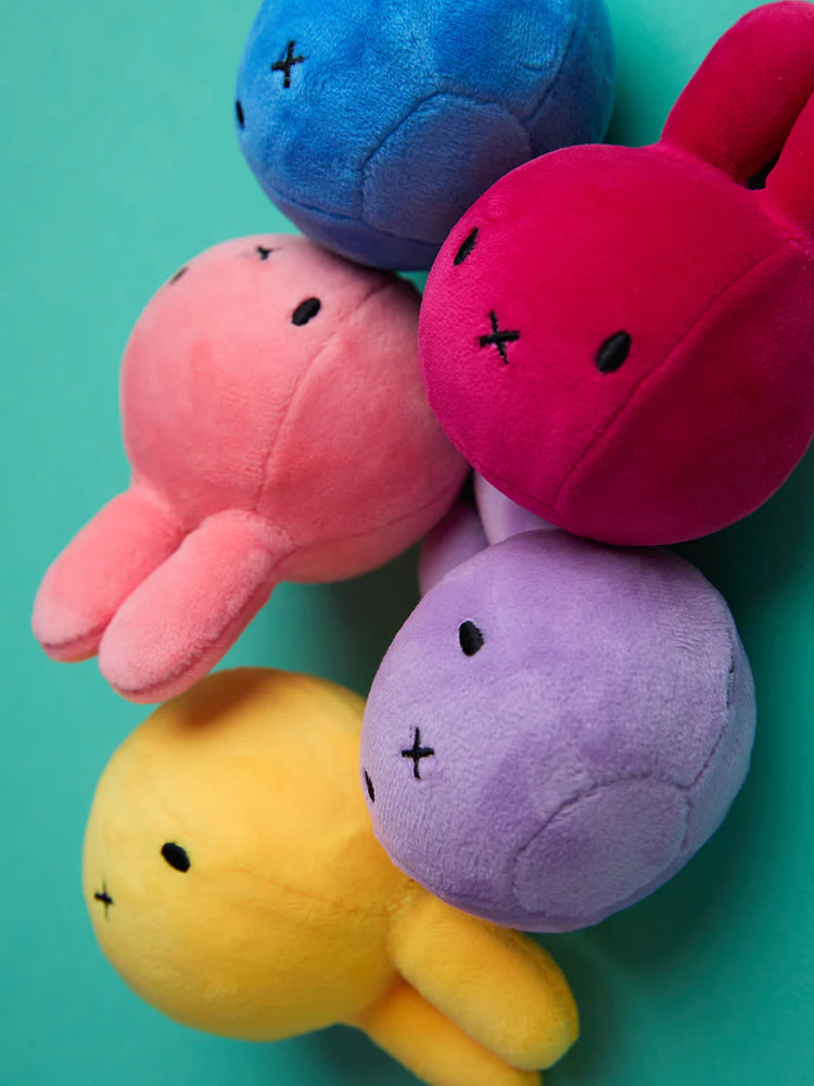 Die süße Miffy zum Squeeeeeeezen. Allein schon der Anblick entspannt Dich.