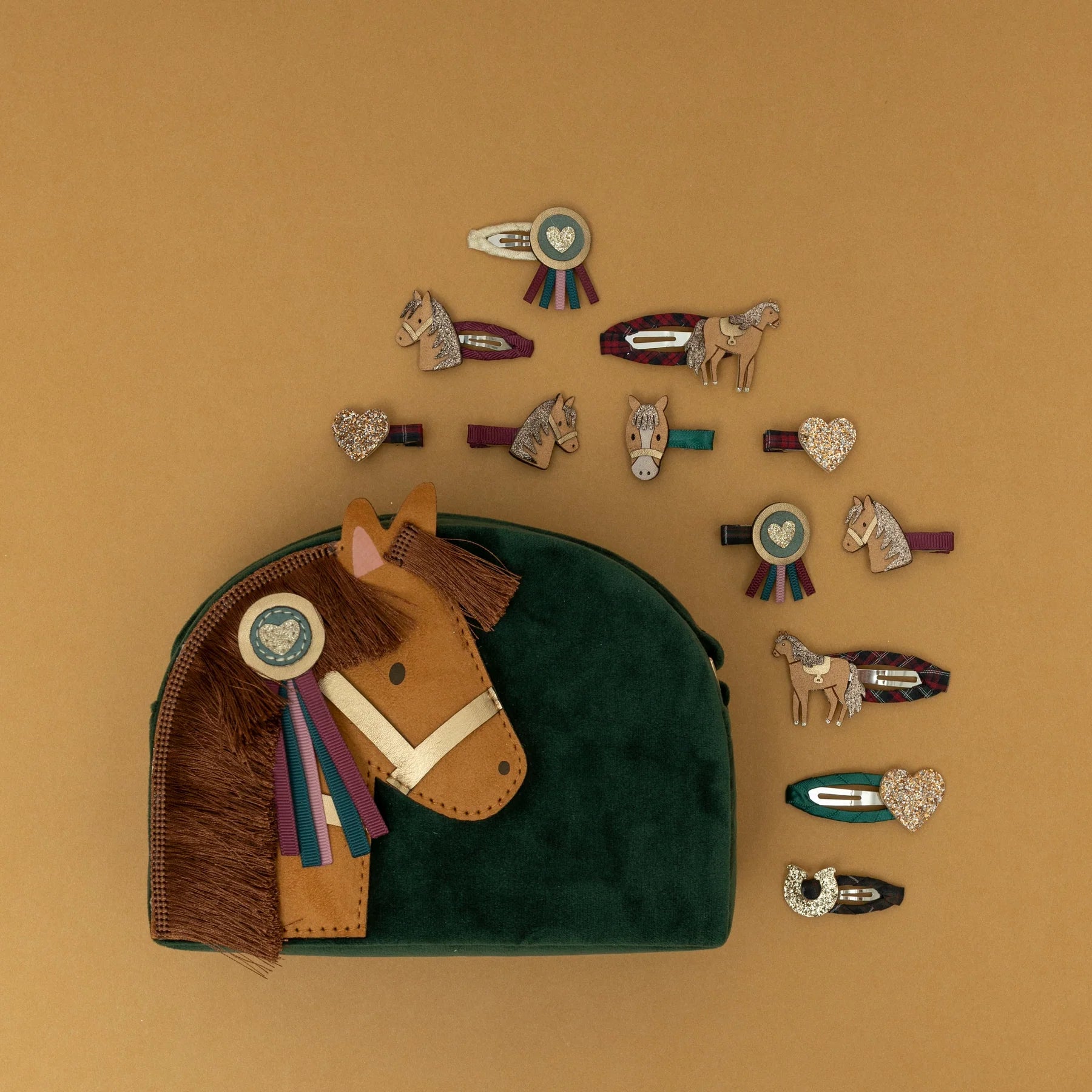 Samttasche "Pony pal velvet bag" von Mimi & Lula