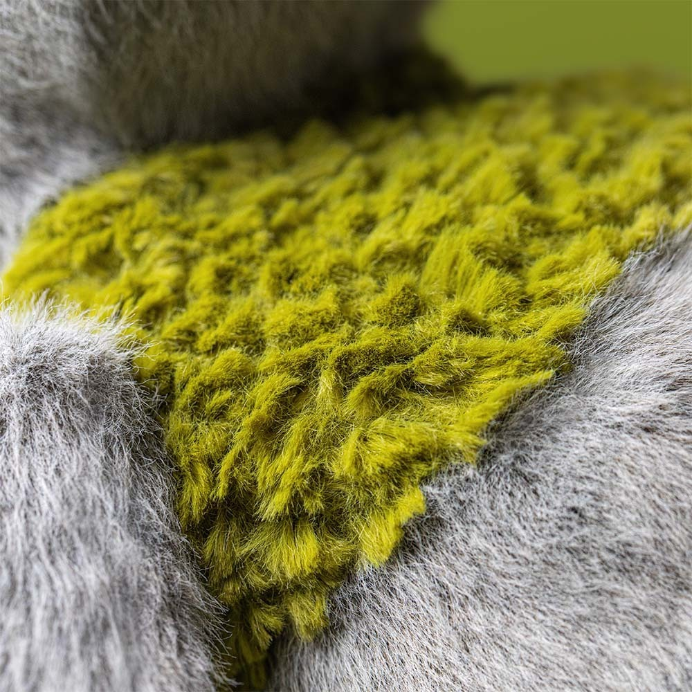 Jellycat Rockleton Kuscheltier Steinwesen auf vier Beinen mit Moos erkundet ruhig die Natur