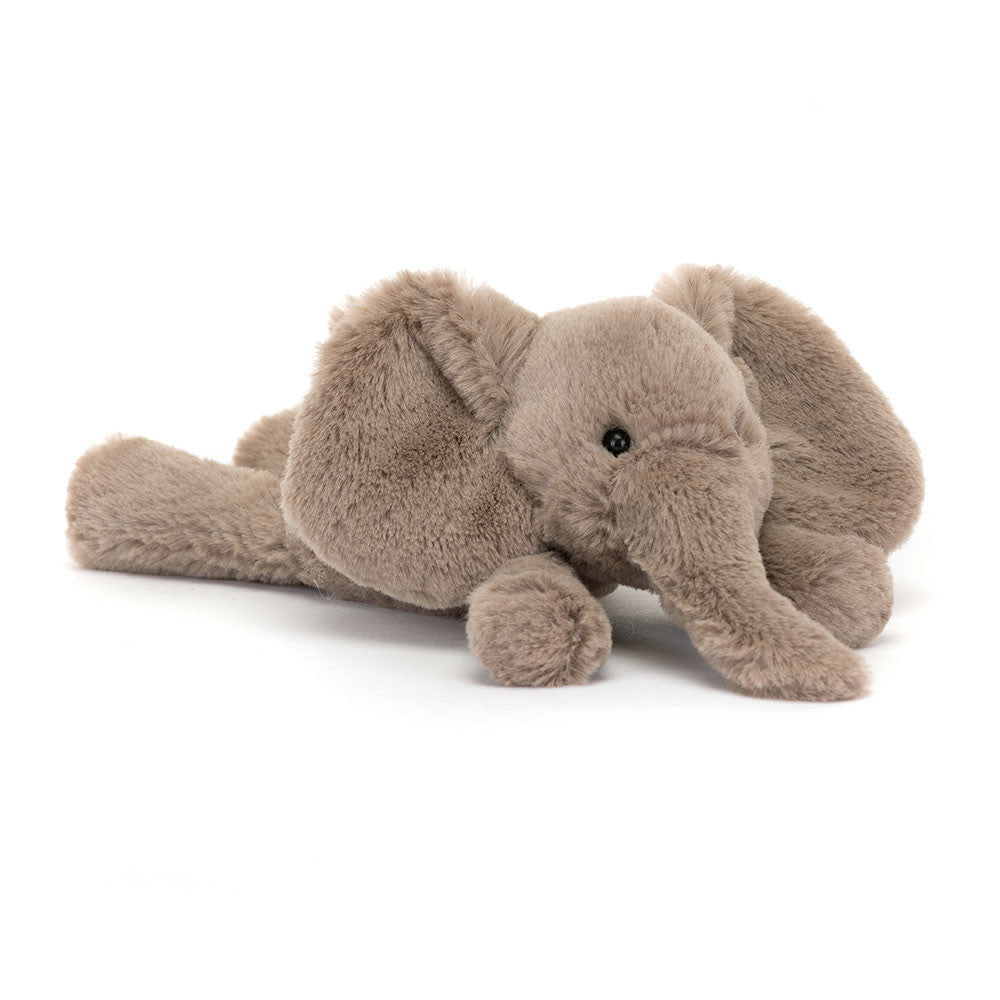 Ein Elefant zum Verlieben! Der kleine Smudge Elephant von Jellycat. Als limitierte Version ist er um so begehrter.