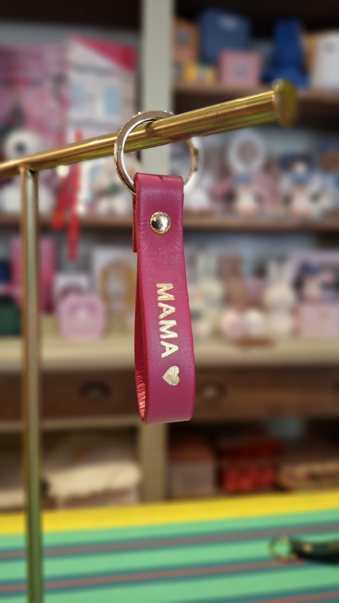 Love Mama "Leder-Schlüsselanhänger" in verschiedenen Farben