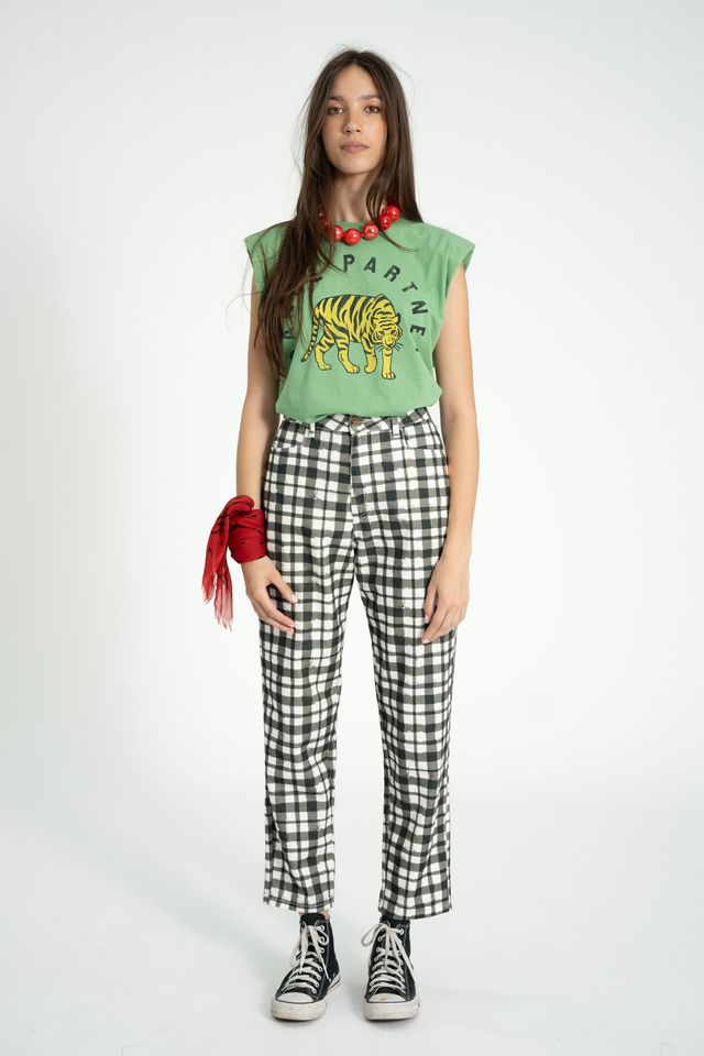 Sisters Department Sleeveless T-Shirt mit Schulterpolstern und Leopard-Print in Grün aus 100% Bio-Baumwolle