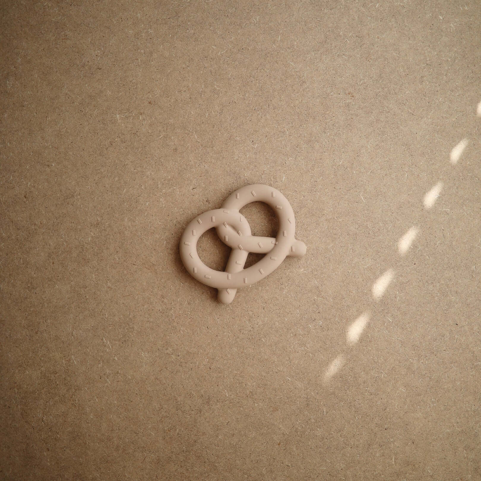 Beißspielzeug Brezel