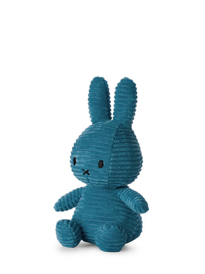 Miffy Corduroy ECO von Bon Ton Toys ist 23 cm hoch und handgemacht.