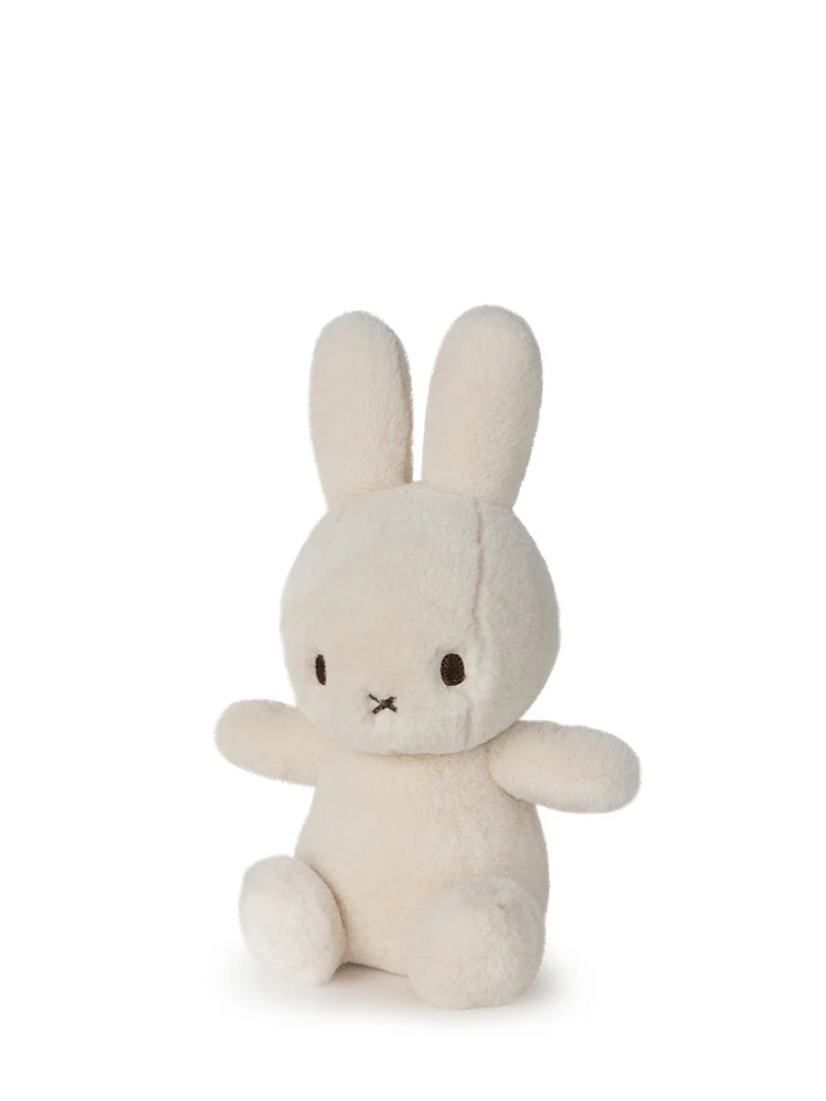 Cozy Miffy als Geschnek. Jede Miffy ist handmade und ein Unikat.