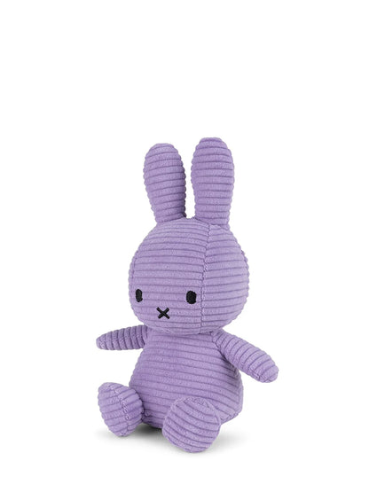 Miffy Corduroy ECO von Bon Ton Toys ist 23 cm hoch und handgemacht.