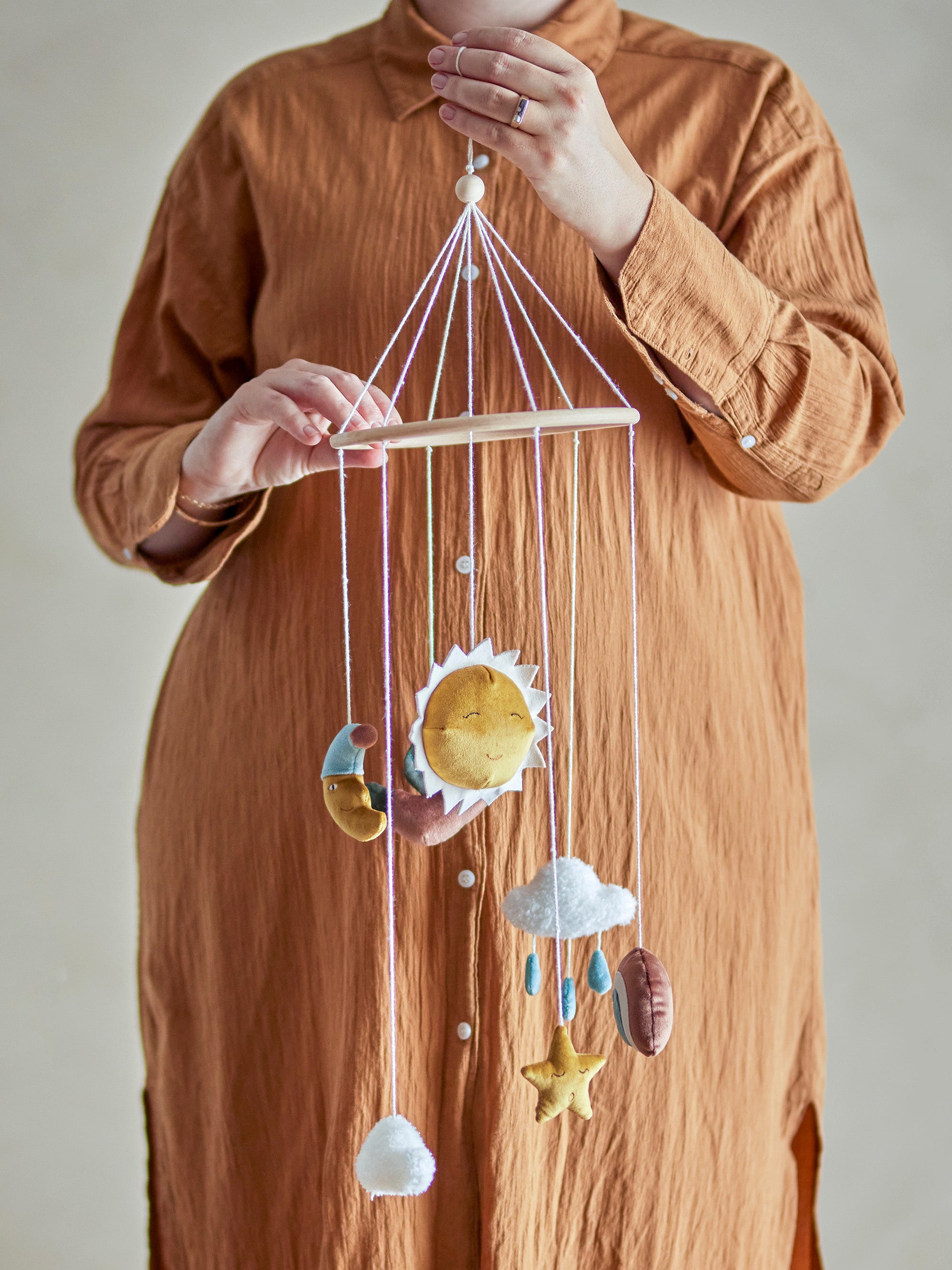 Mobile Vigge für Babys von Bloomingville MINI.