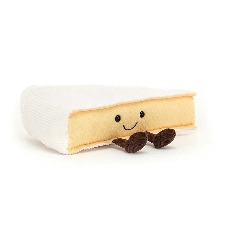 Amuseables Brie. Aus der hauseigenen Jellycat Käse Serie.