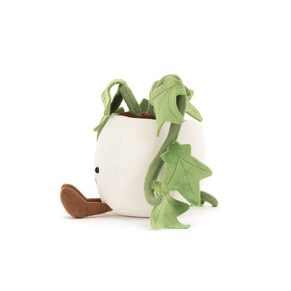 Jellycat Amuseables Ivy - Plüsch-Pflanze mit grünen Efeuranken im Topf mit lächelndem Gesicht und kleinen ausgestreckten Füßen