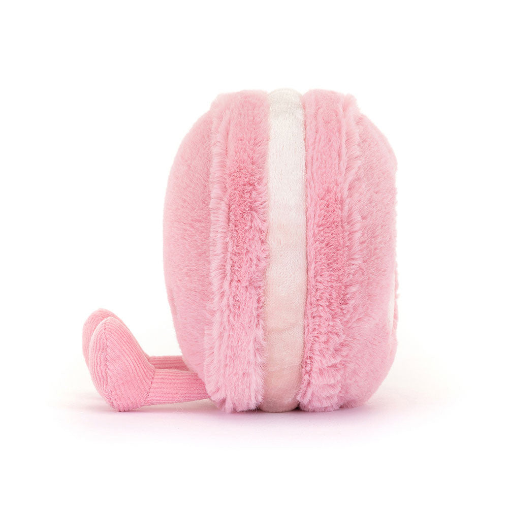 Jellycat Mia Macaron Erdbeere – rosa Kuscheltier im Macaron-Design, erhältlich bei Nica’s Cosmos München