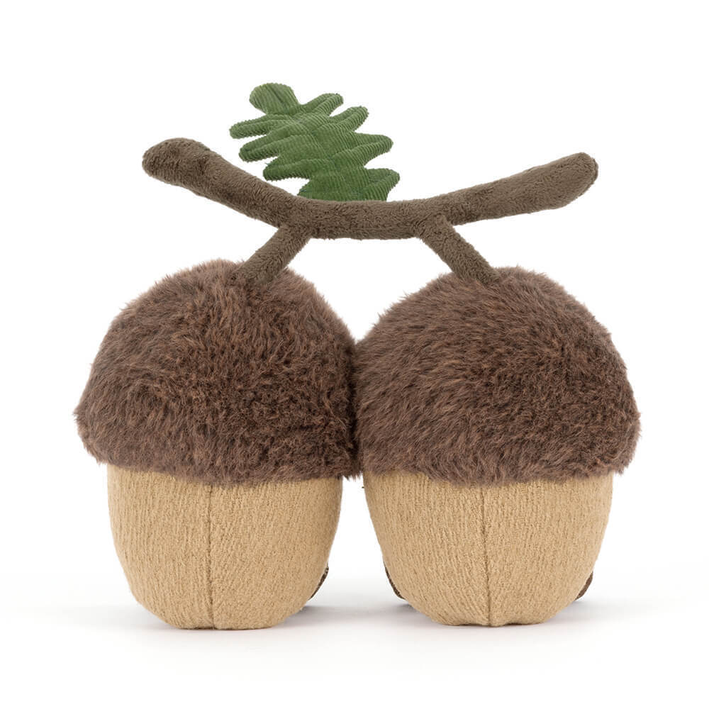 Jellycat Amuseables Ort &amp; Tum Acorns Kuscheltier-Duo mit zwei Eicheln, die an einem Ast mit Blatt hängen, lächelnd und mit baumelnden Füßchen