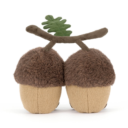 Jellycat Amuseables Ort &amp; Tum Acorns Kuscheltier-Duo mit zwei Eicheln, die an einem Ast mit Blatt hängen, lächelnd und mit baumelnden Füßchen