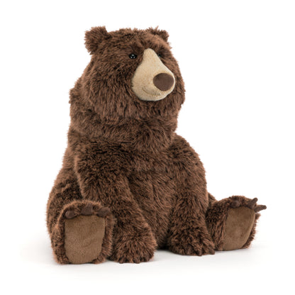 Jellycat Bizzlestomp Bear, großer flauschiger Bär mit freundlichem Gesicht und großen Tatzen, sitzend von vorne