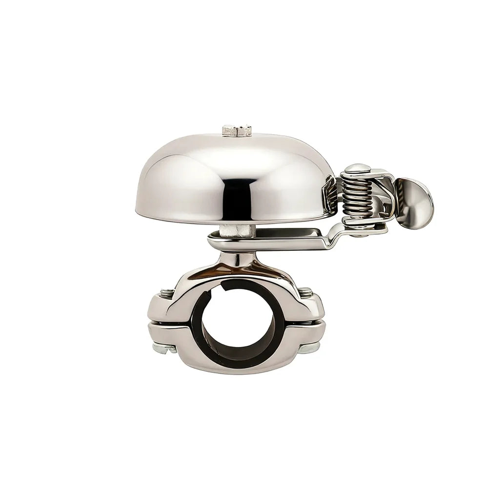 BANWOOD Klingel im Retrostyle in Silber von der Seite mit sichtbarer Universalhalterung am Lenker