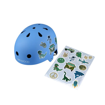 Kinderhelm mit BANWOOD reflektierenden Stickern in Dinosaurier-, Space- und Adventure-Motiven