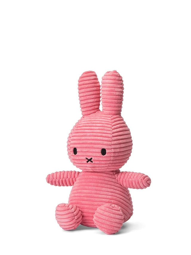 Miffy ECO Corduroy aus Cord in der Farbe Bubblegum Pink, 23 cm – sitzend von vorne