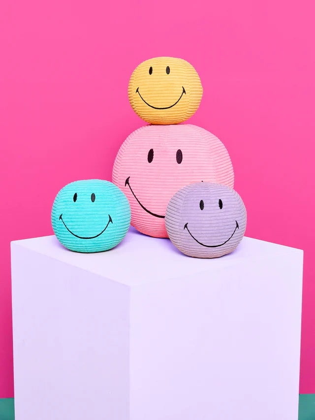 Plüsch-Smiley ECO Corduroy in Pink 23 cm mit weicher Cord-Oberfläche, nachhaltiges Kuscheltier von BON TON TOYS