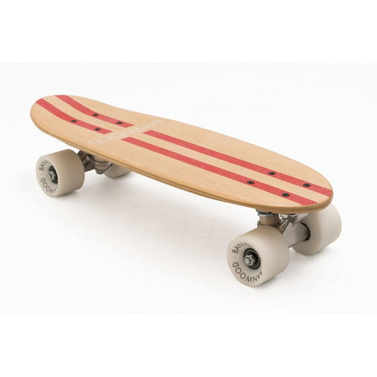 Anfängerskateboard für Kinder von Banwood mit ABEC 7 ausgestattet.