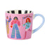 Statement-Tasse „GIRL POWER“ von Eleanor Bowmer mit bunten Mädchen und wehenden Fähnchen