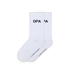 Weisse Socken von FAMVIBES mit schwarzem Schriftzug OPA