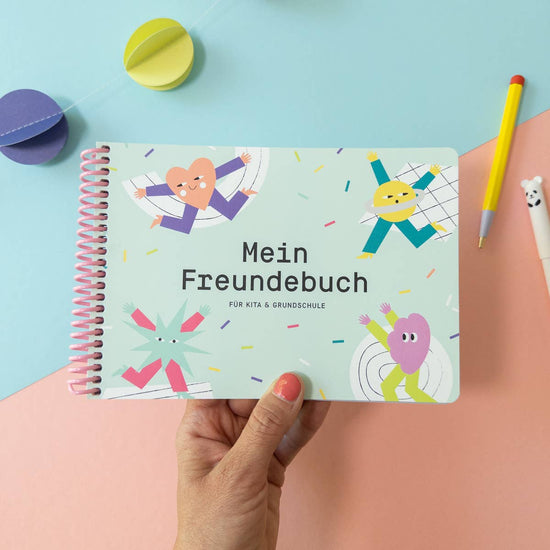 Das Freundebuch von Kleine Prints für die Schulzeit.