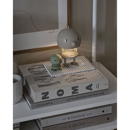 Hoptimist Bumble LED-Lampe in Größe L, kabellose Tischlampe mit Touch-Funktion, 15 cm hoch, Designlampe für Wohn- und Kinderzimmer.