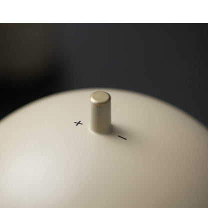 Hoptimist Speaker Soft Bumble XL in Soft Weiß – kabelloser Design-Lautsprecher mit Touch-Steuerung 