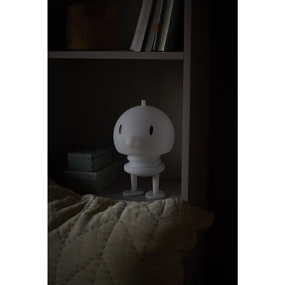 Hoptimist Soft PE-Lampe XL in Weiß, kabellose Tischlampe mit Touch-Funktion im Bumble-Design, 23 cm hoch