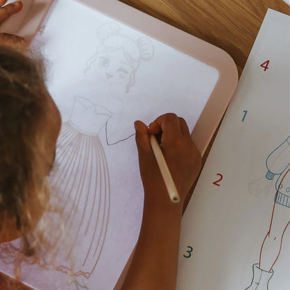 KIDIDRAW-PRO Leuchtende Designtafel Rosa – LED-Zeichenboard für Kinder zum Malen, Nachzeichnen und Modedesign