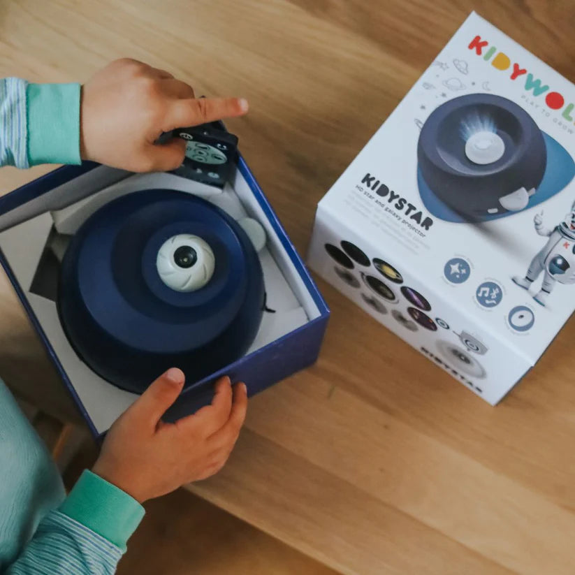 Kidystar Planetarium Weltraum – Projektor für Sternenhimmel mit 6 Bildscheiben und Nachtlicht