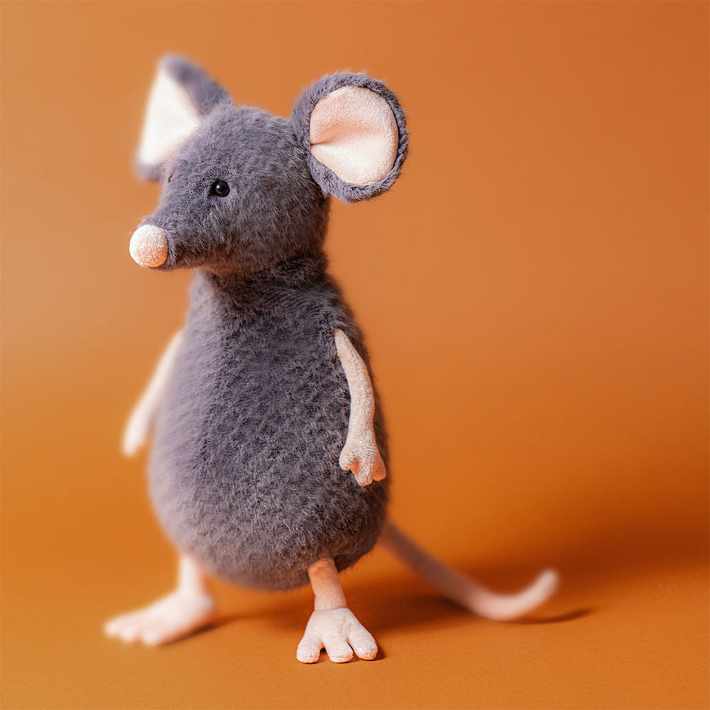 Lachlan Sad Rat von Jellycat. 