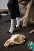 Halloween Kindersocken von My Day My Dream. Das Spinnennetz und die Spinnen leuchten im Dunkeln. 