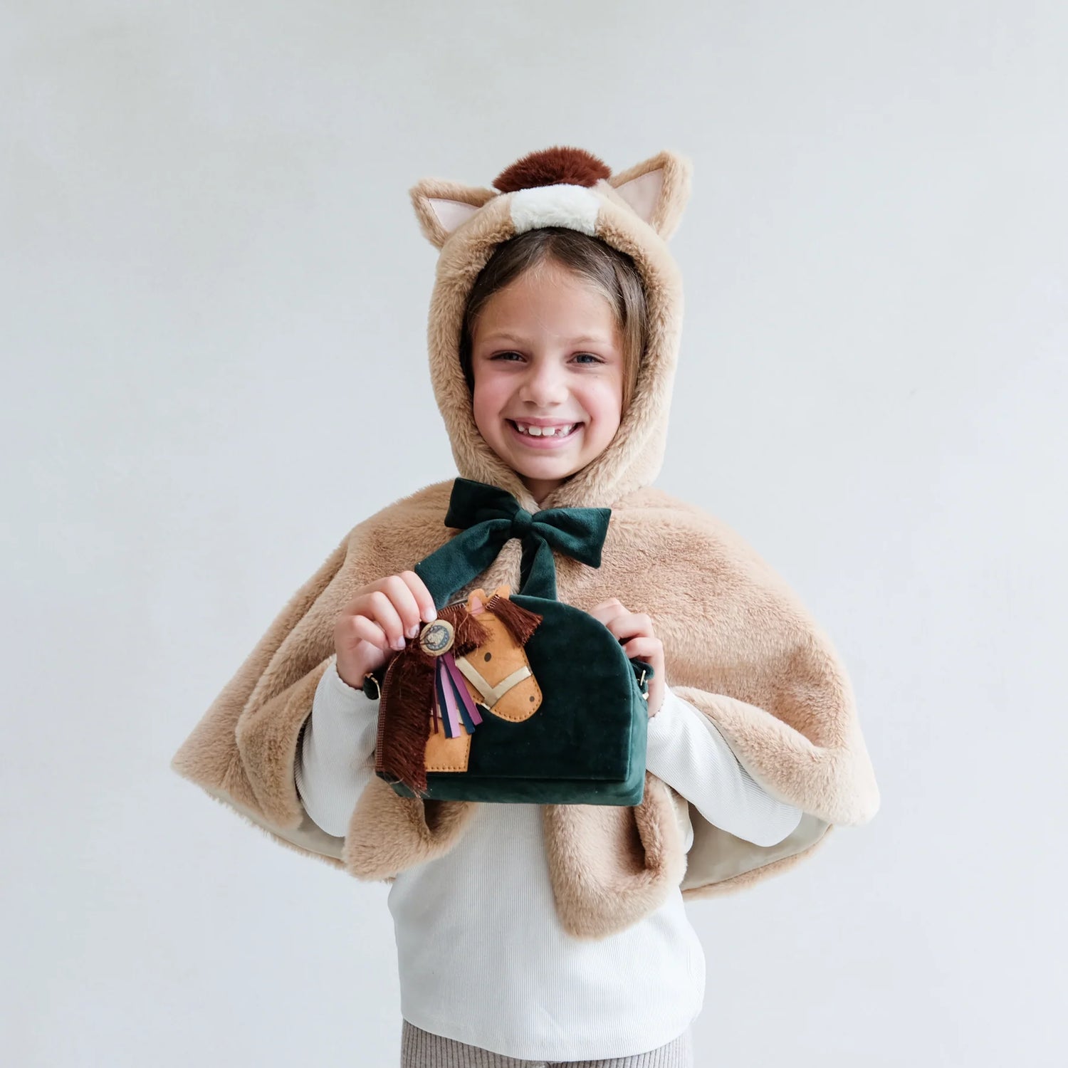 Samttasche &quot;Pony pal velvet bag&quot; von Mimi &amp; Lula