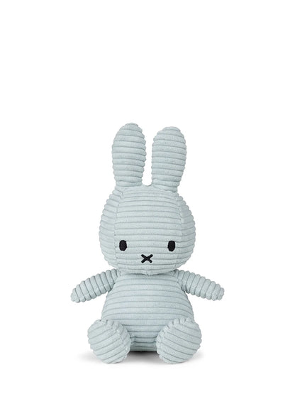 Miffy Corduroy ECO von Bon Ton Toys ist 23 cm hoch und handgemacht.