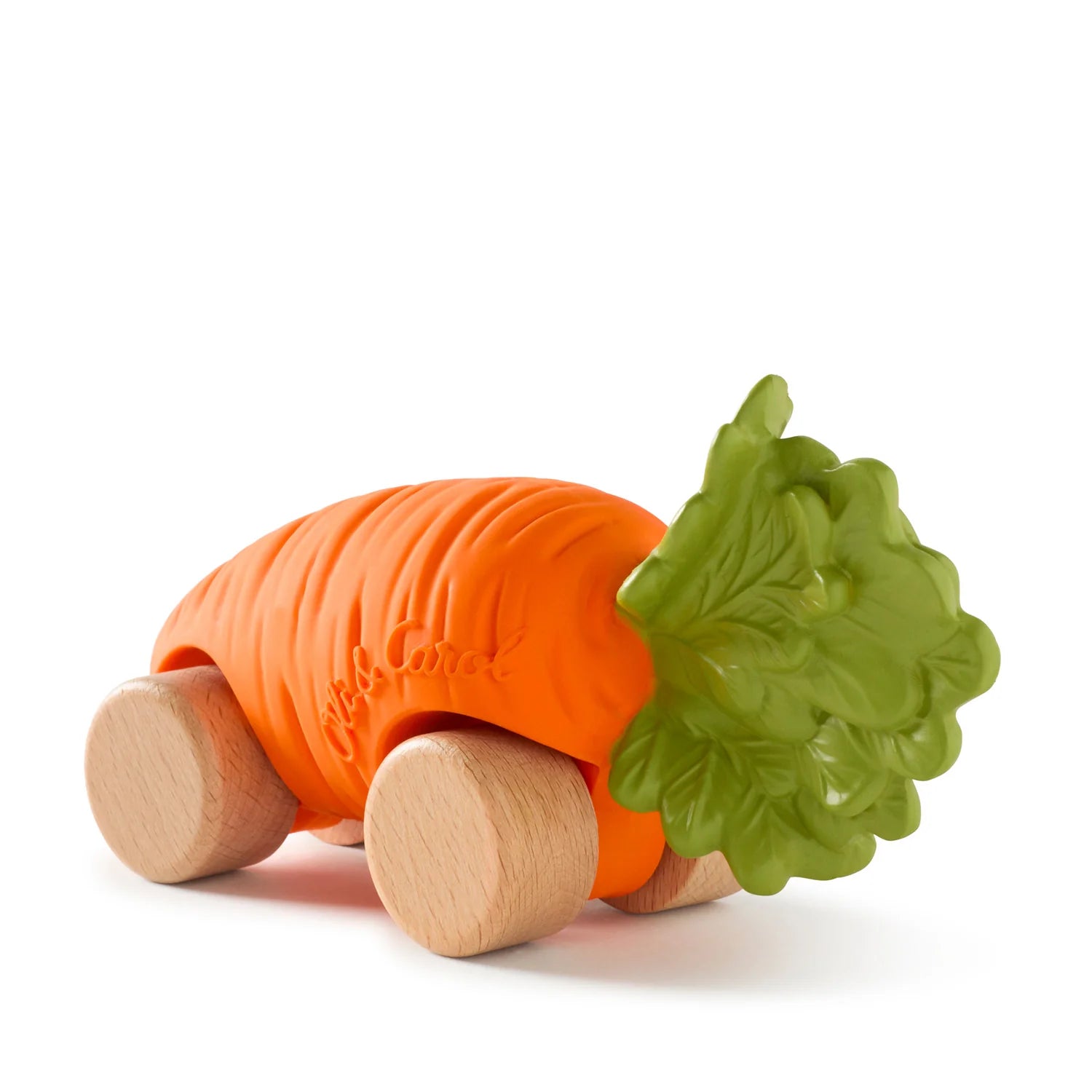 Cathy the Carrot Babyauto aus Naturkautschuk und FSC-Holz in schräger Rückansicht