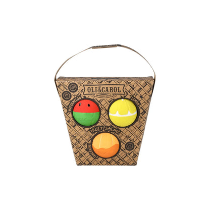 OLI &amp; CAROL Fruit Salad Baby Sensorikbälle mit drei Fruchtbällen in FSC®-zertifizierter Verpackung