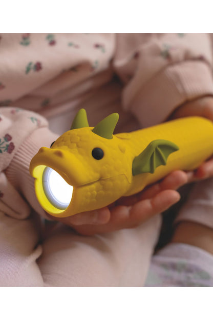 Gelbe  Drachen-Taschenlampe für Kinder mit grünen Hörner und Flügeln von Rabbit &amp; Friends aus weichem Silikon