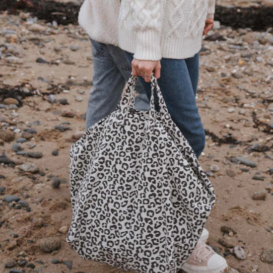 Große Shopping Bag Elisa von Rose in April. Aus Bio-Baumwolle und in Portugal hergestellt.
