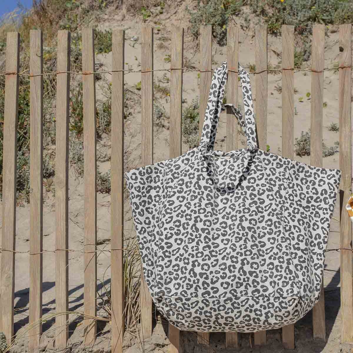 Große Shopping Bag Elisa von Rose in April. Aus Bio-Baumwolle und in Portugal hergestellt.