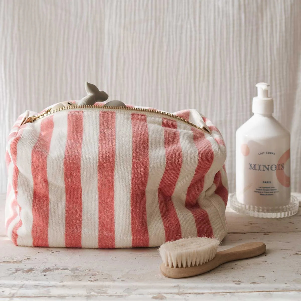 Wash Bag Vic Frottee stripes strawberry