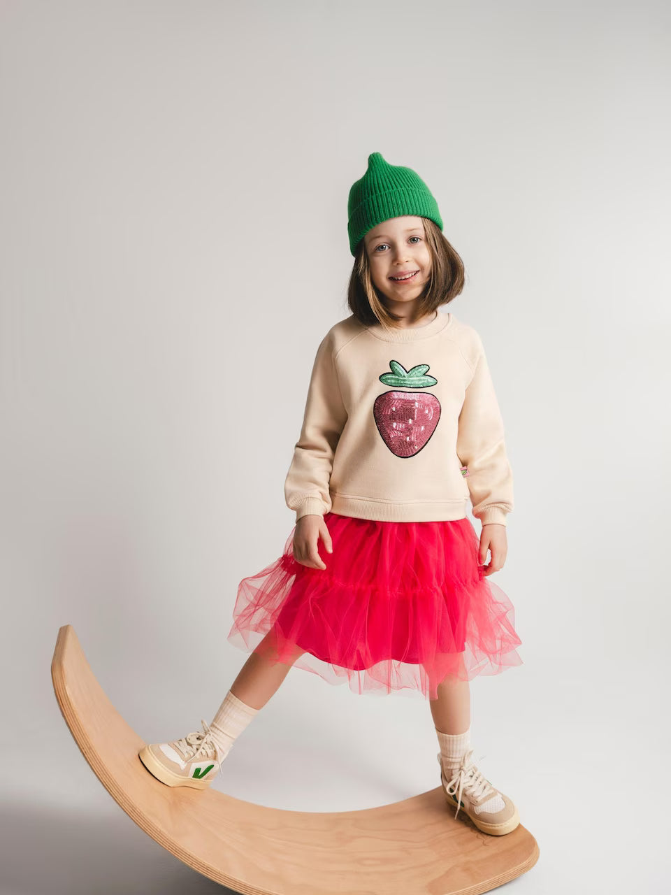 SATURNDAY Kleid &quot;Erdbeere&quot; aus Baumwolle mit pinkem Tüllrock und Erdbeer-Print am Oberteil