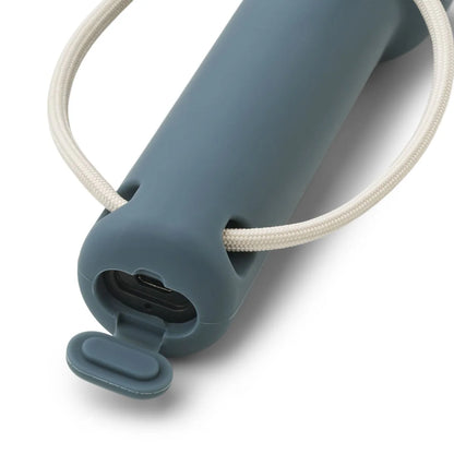 Wiederaufladbare und blendfreie Taschenlampe Gry von Liewood.