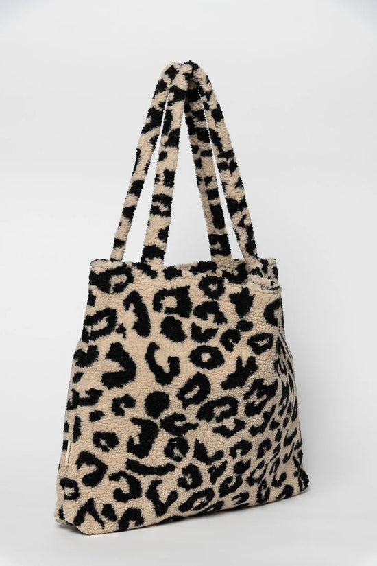 Mom Bag im Teddylook von Studio Noos. Die kultige Kinderwagentasche.