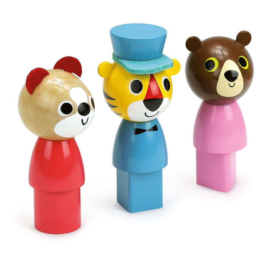 Drei Tierfiguren des Vilac Holzbus Formen-Steckspiels